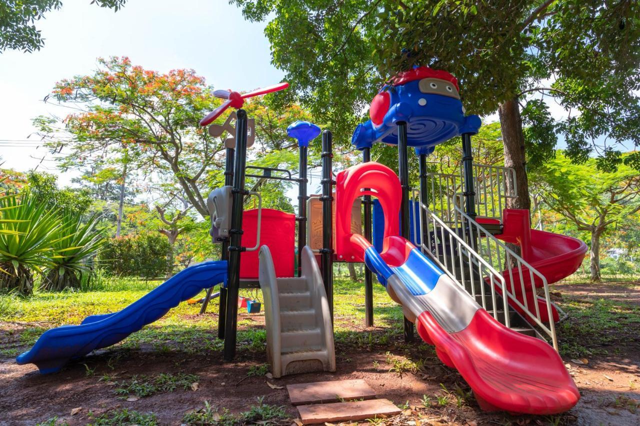 Diamond Hill Resort Nong Nam Daeng Eksteriør bilde